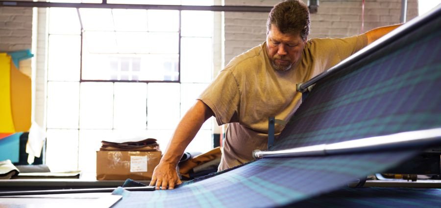 You are currently viewing 10 Secrets Clothing Manufacturers Don’t Tell You About Building a Brand