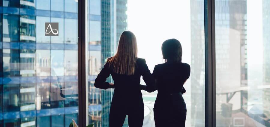 Read more about the article Revolutionizing Industries: Innovative Women Entrepreneurs Shaping the Future